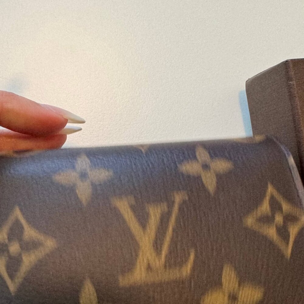 Louis Vuitton Womens Monogram Elise LV Business Card Holder Case Brown 4.25x3.25 - Picture 9 of 16